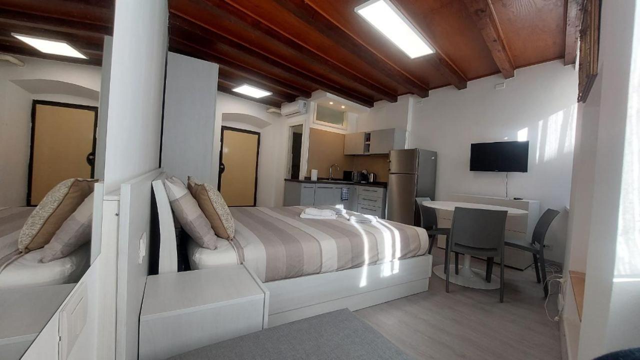 Loftcentre Appartement Bergamo Buitenkant foto